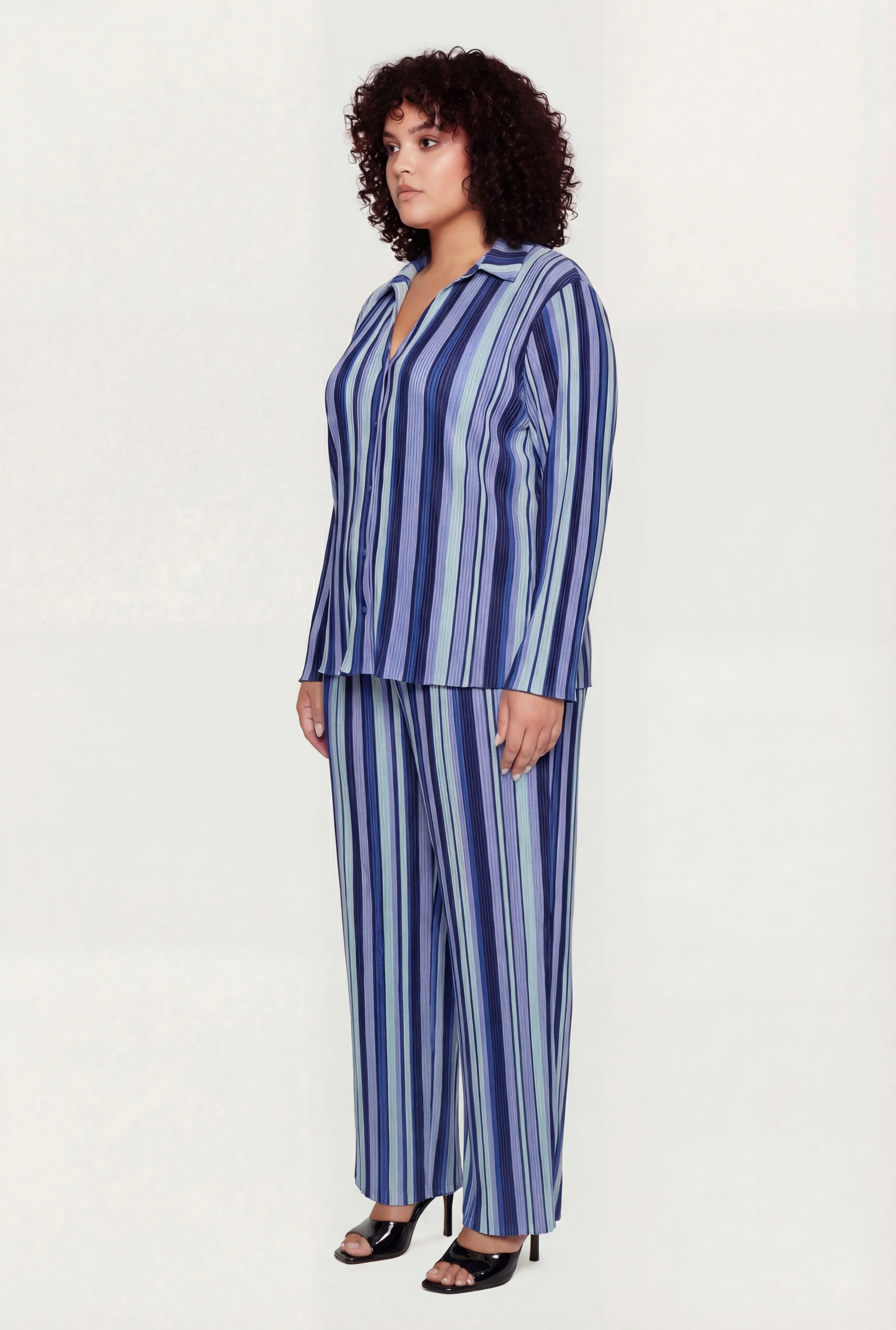Plus Size Striped Plisse Long Sleeve Button Front Shirt - Image 3
