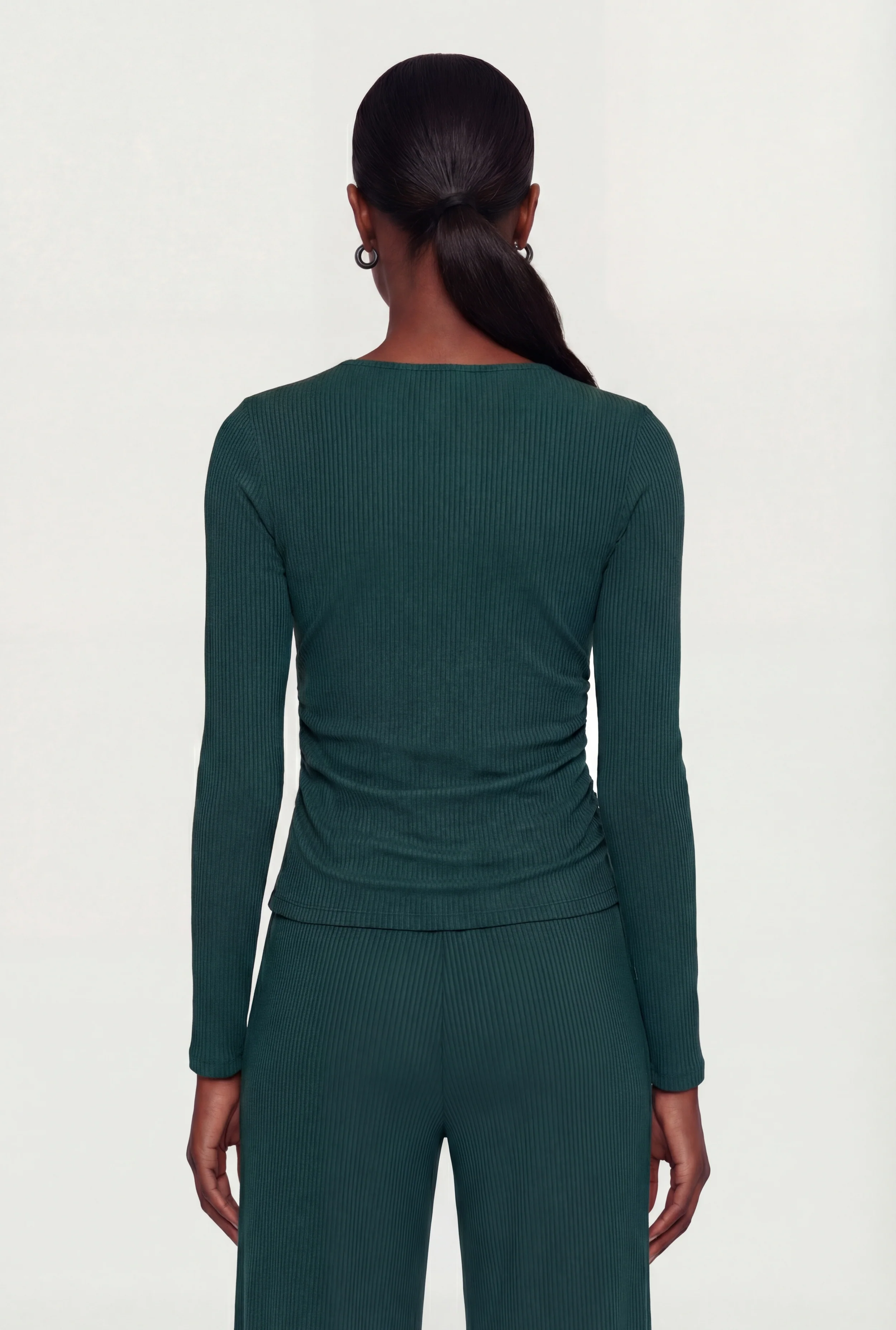 Ribbed Knit Side Ruched Long Sleeve Blouse - Image 5