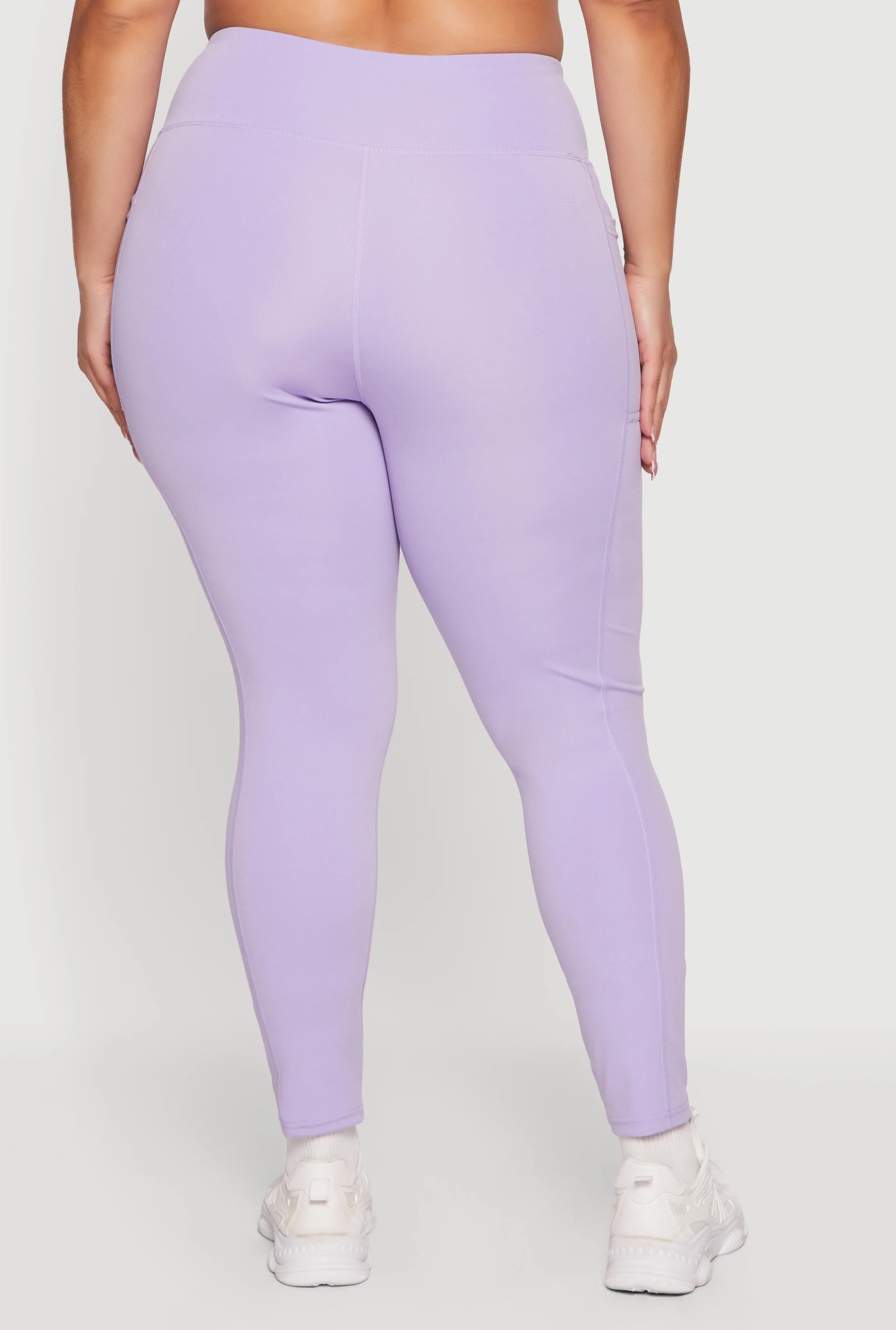Plus Size High Waisted Cell Phone Pocket Leggings - Image 5