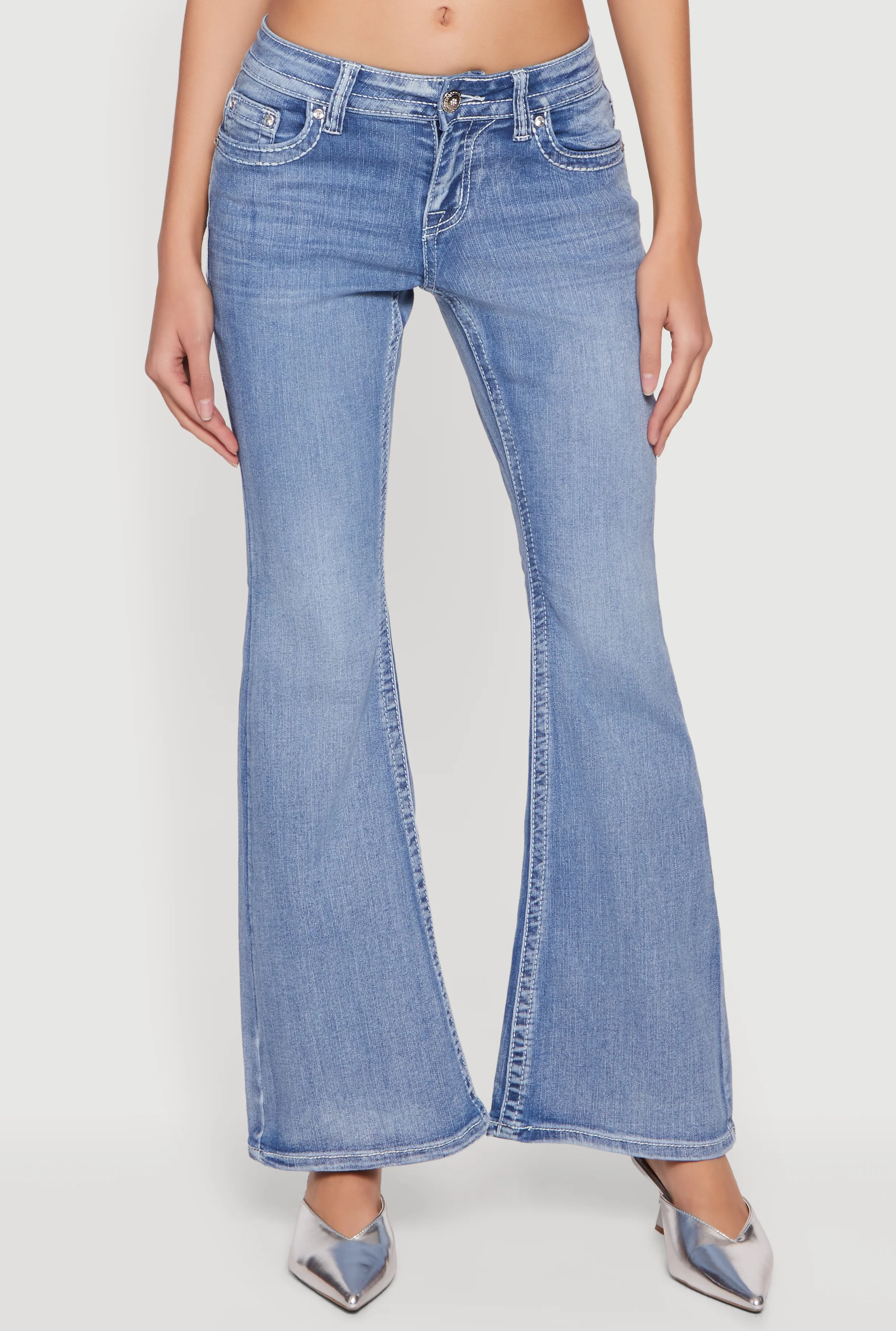 LA Pocket Graphic Flare Leg Acid Wash Jeans - Image 3