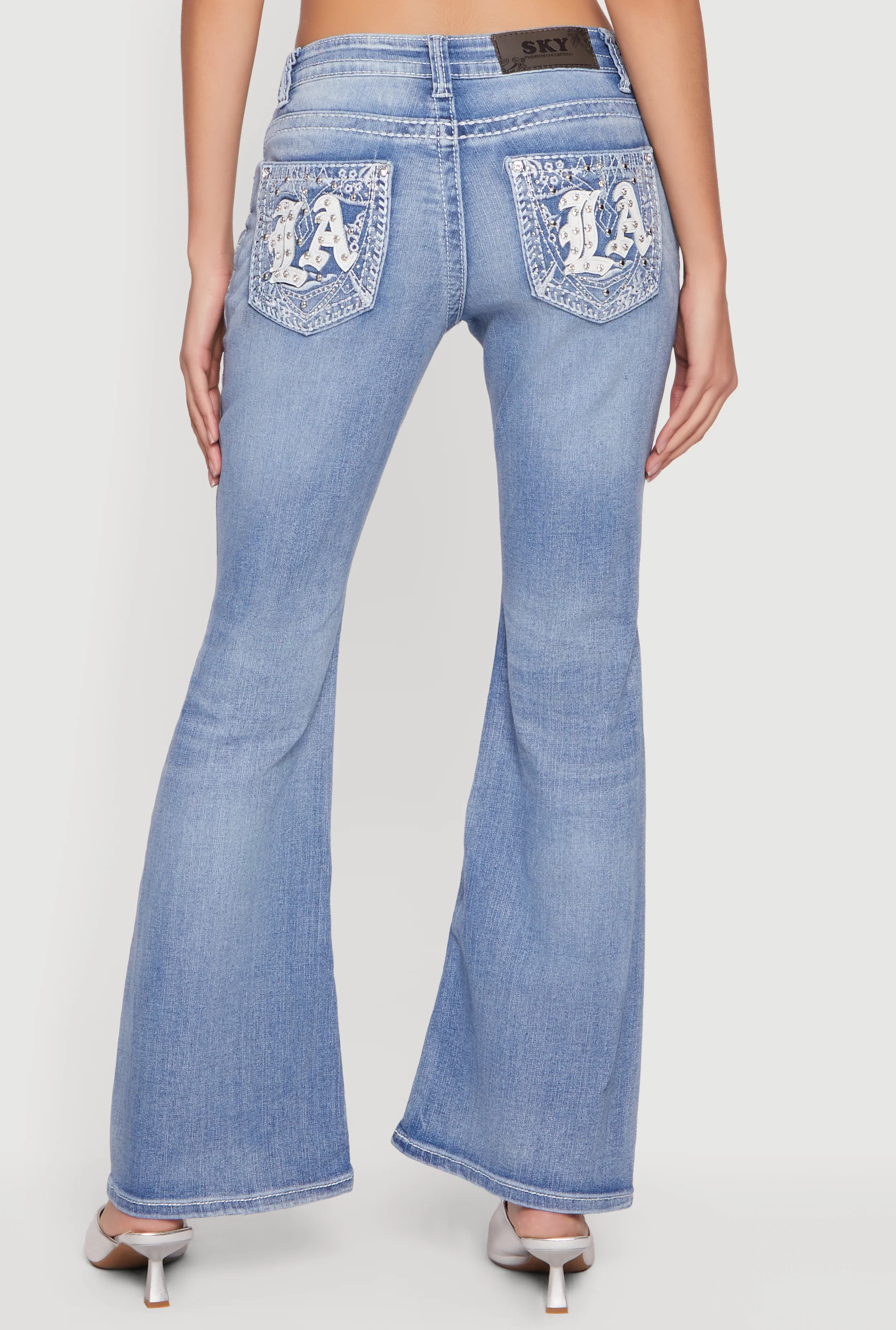 LA Pocket Graphic Flare Leg Acid Wash Jeans - Image 5