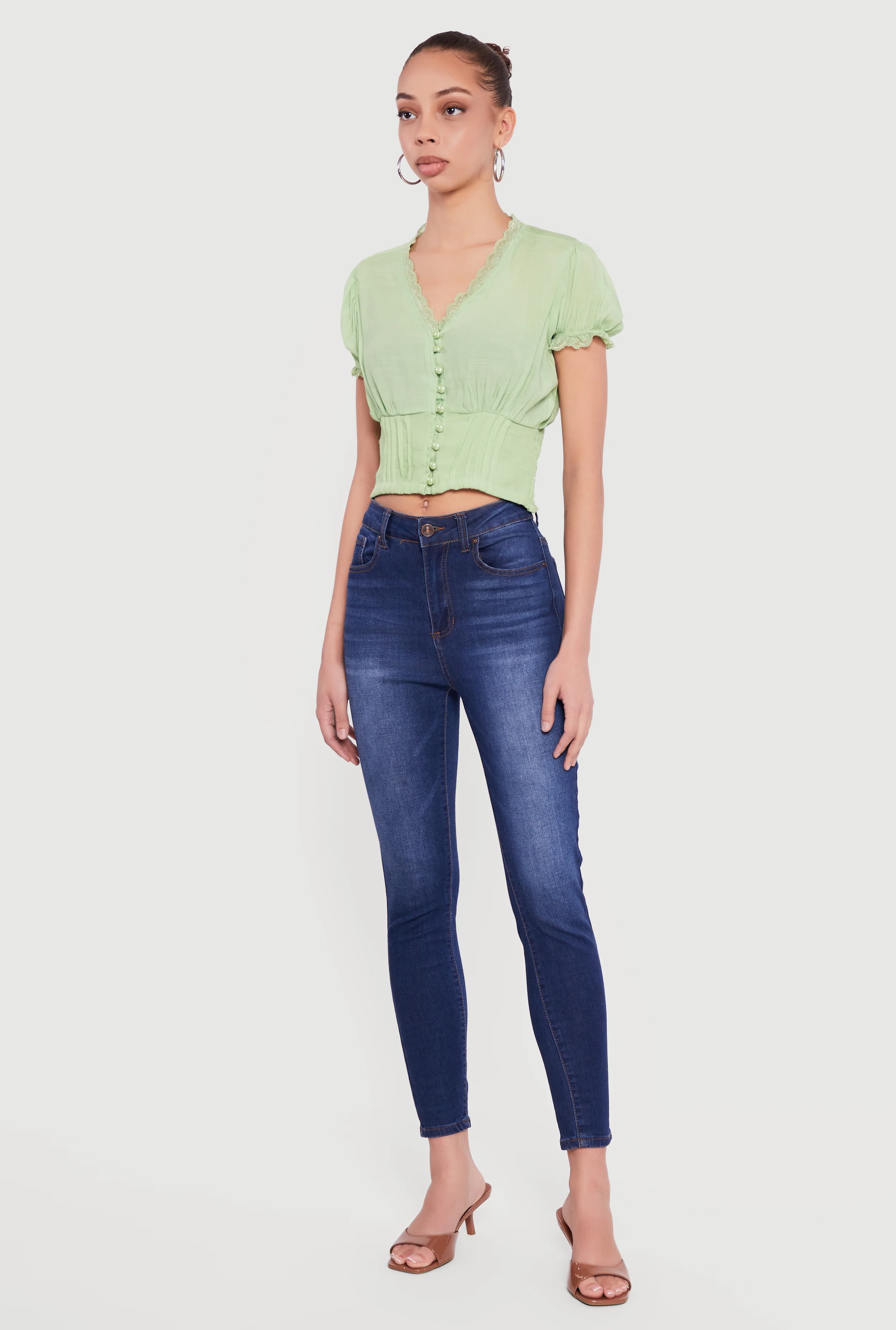 Puff Sleeve Cropped Button Front Blouse - Image 3