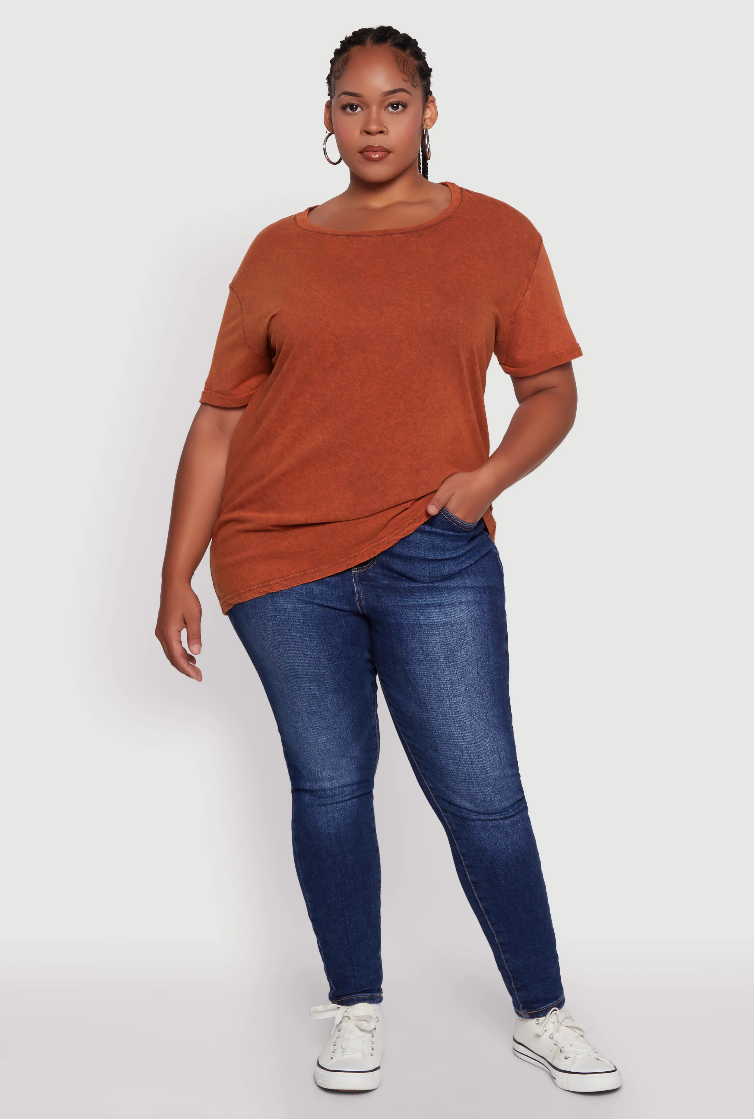 Plus Size Crew Neck Short Sleeve T-Shirt - Image 5
