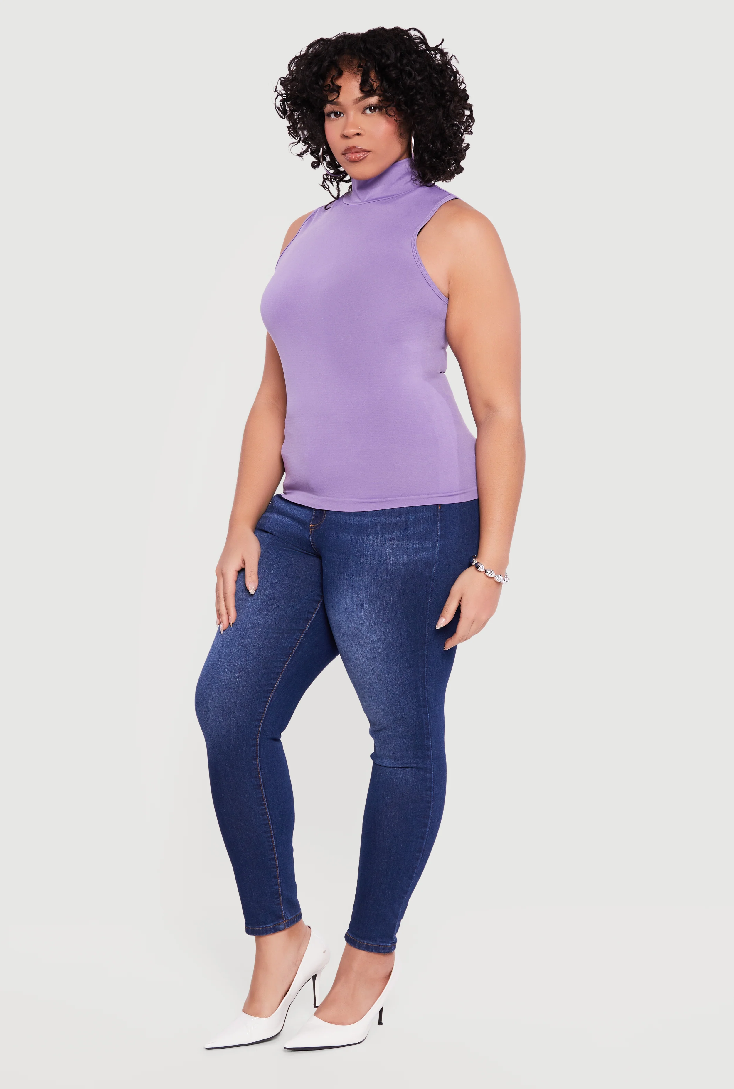 Plus Size Sleeveless Seamless Mock Neck Top - Image 3