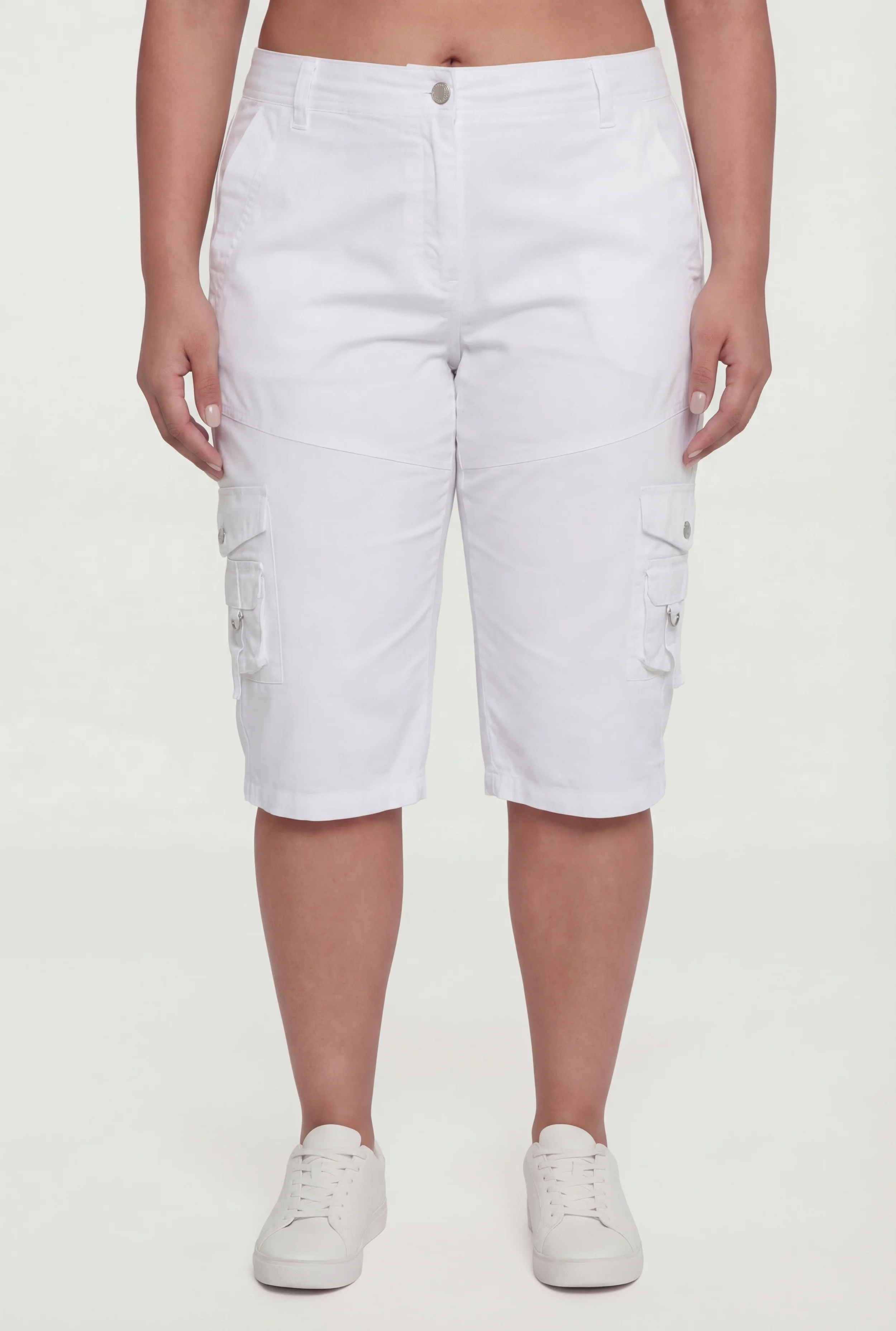 Plus Size Tabbed Cargo Pocket Bermuda Shorts - Image 3
