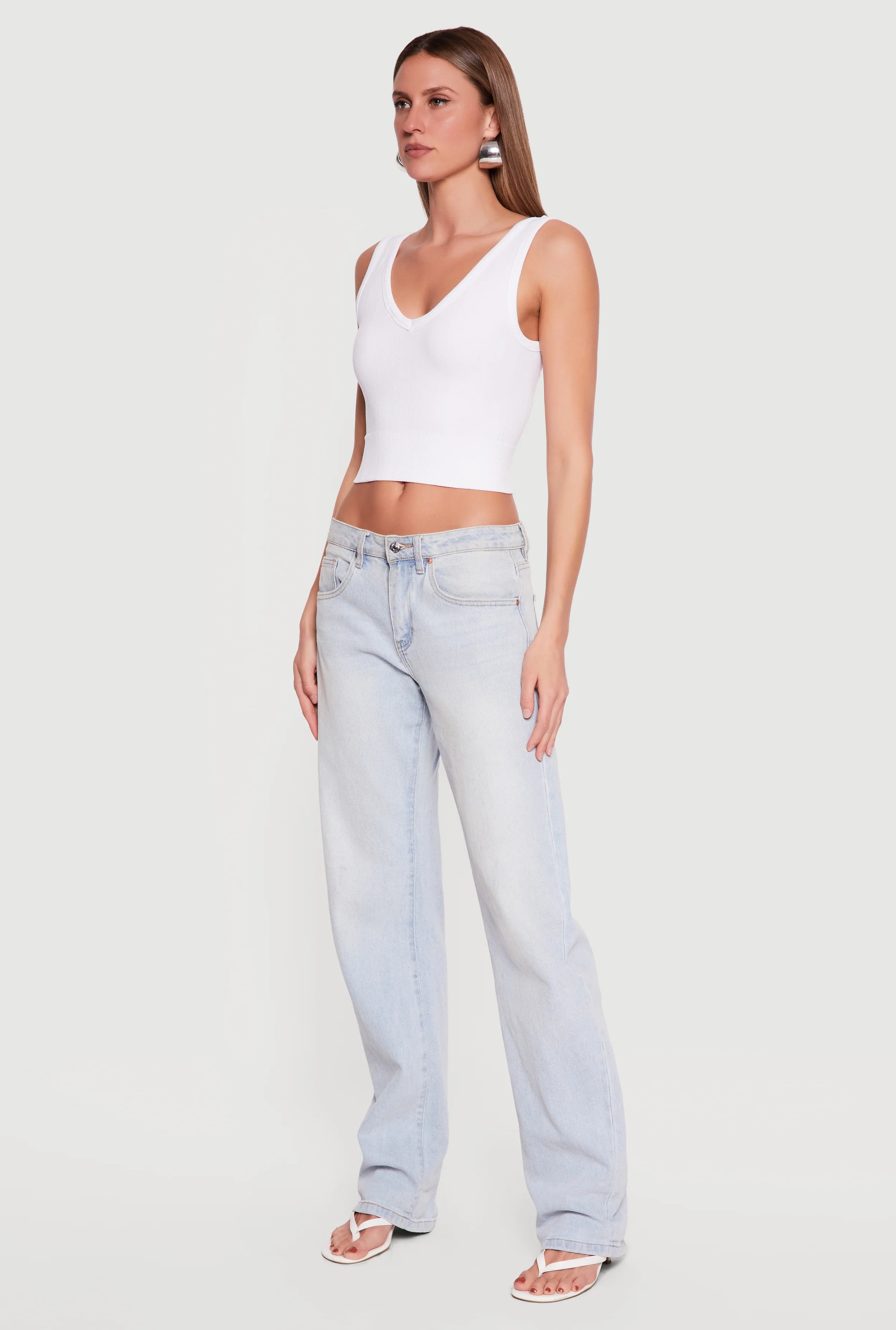 Seamless Textured Knit Reversible Cropped Tank Top - Image 3