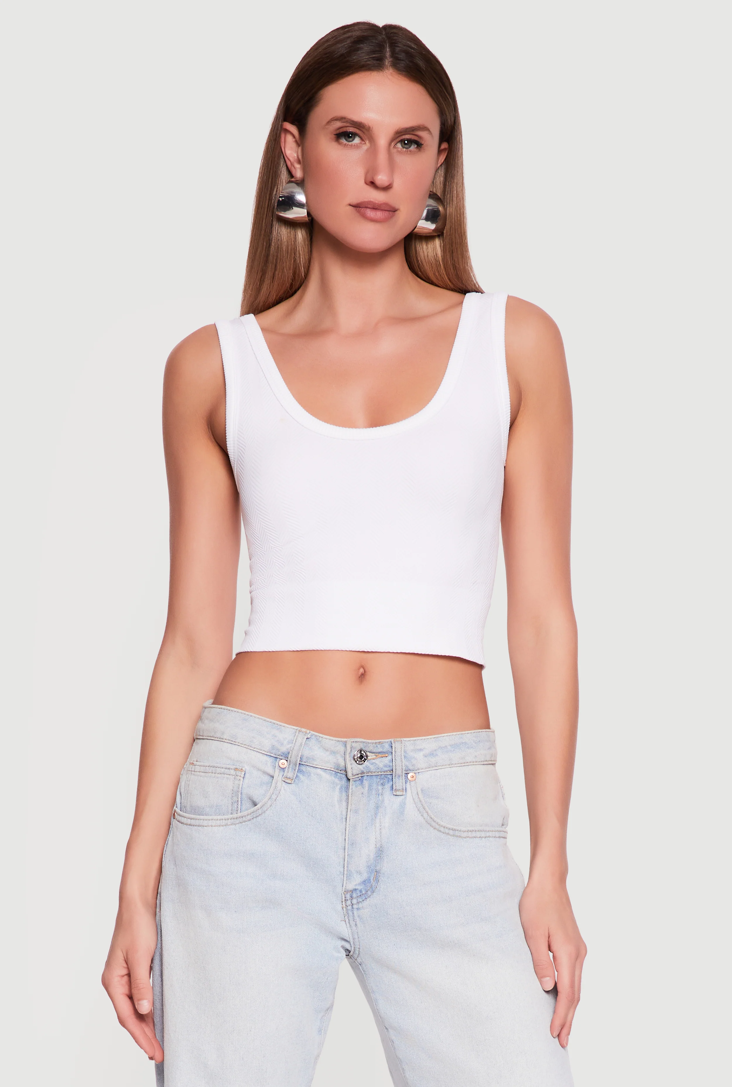 Seamless Textured Knit Reversible Cropped Tank Top - Image 5