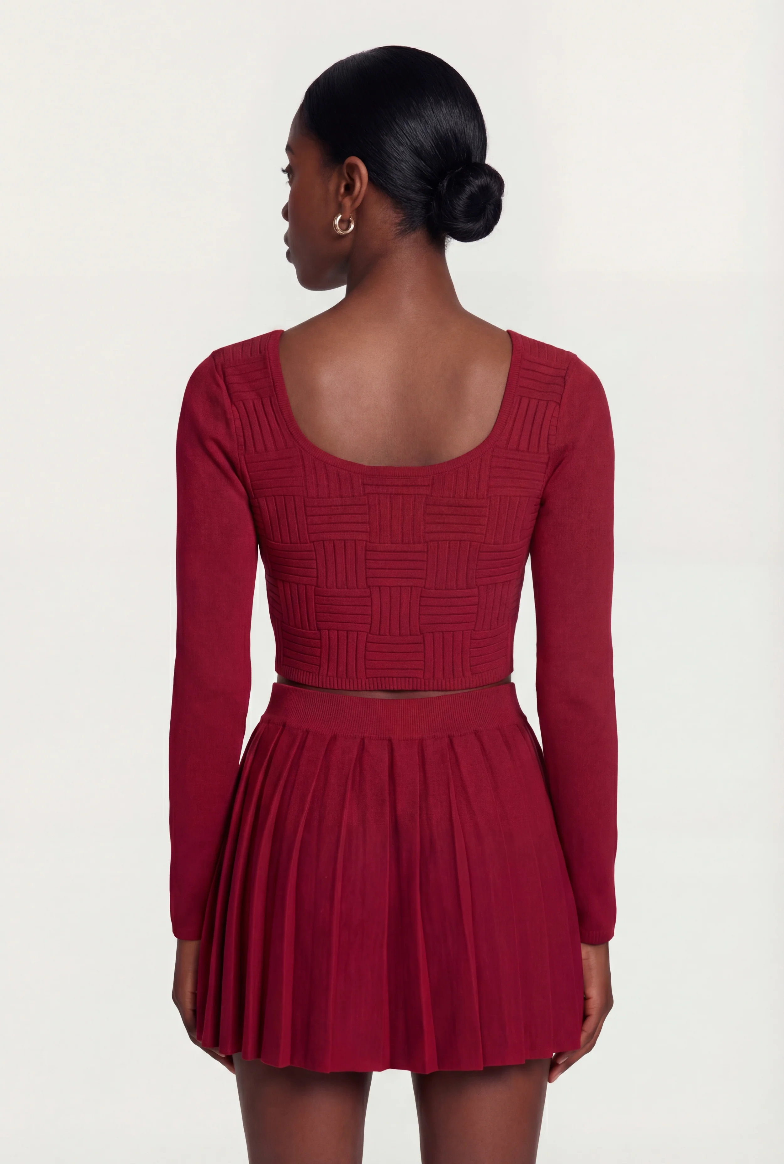Long Sleeve Scoop Neck Lace Up Front Crop Top - Image 5
